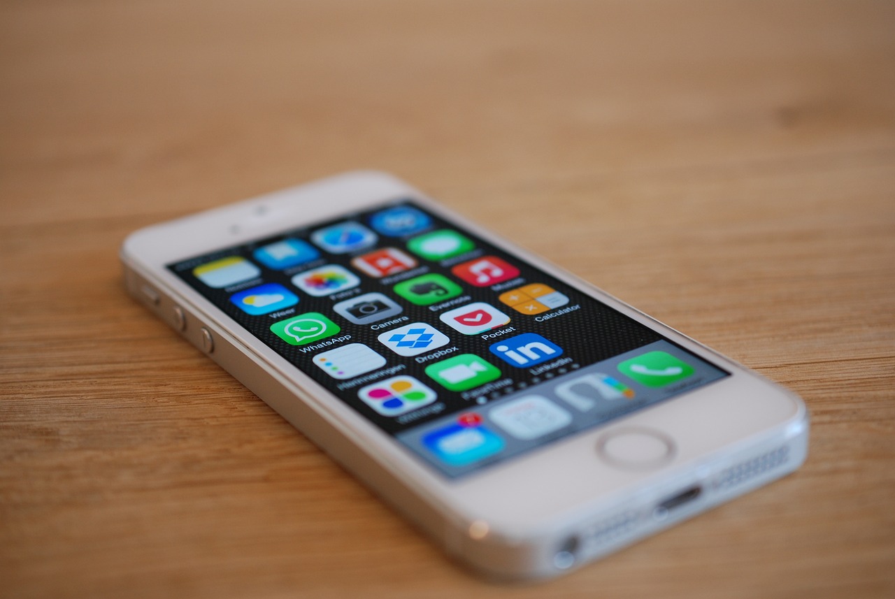 苹果税会把iPhone16逼上绝路吗